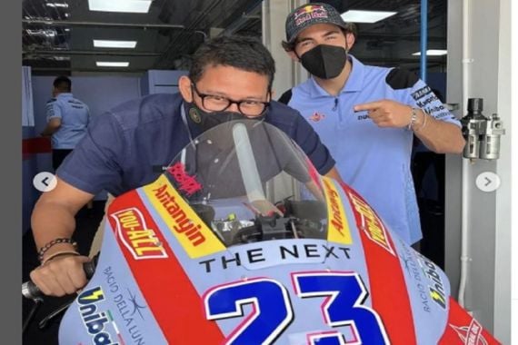 Enea Bastianini Juara di MotoGP Qatar, Sandiaga: Rayakan di Lombok, Saya Ingin Kirim Makanan - JPNN.COM