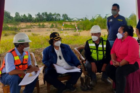 KLHK dan PKT Pulihkan Puluhan Hektare Lahan Bekas Tambang di Kalimantan - JPNN.COM