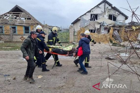 Serangan Terhadap Rumah Sakit, Ambulans dan Fasilitas Kesehatan Meningkat di Ukraina - JPNN.COM