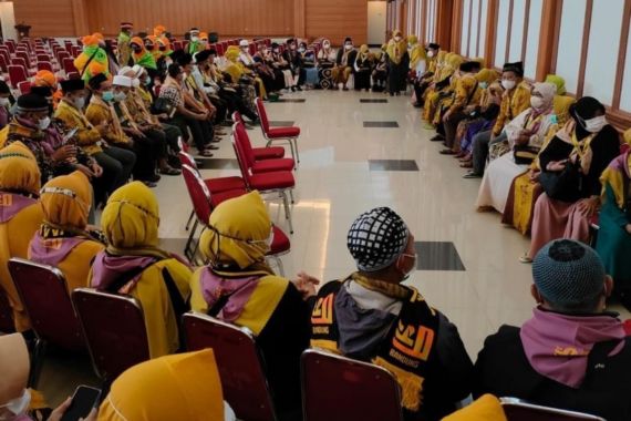 Patuhi Kebijakan OGP, ABT Travel Memberangkatkan 429 Jemaah - JPNN.COM