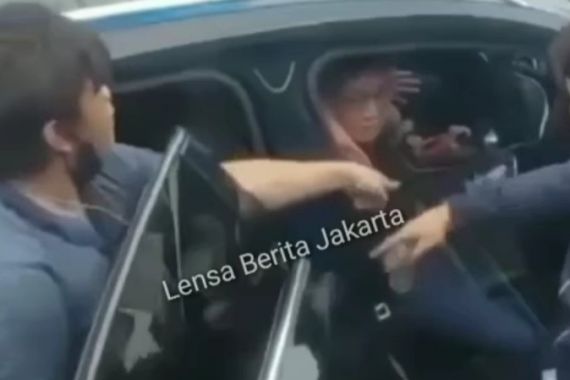 Viral, Video Pria Berkacamata Diduga Dirampok di Jakarta Utara, Ternyata Begini Faktanya - JPNN.COM