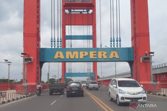 Pengumuman Buat Warga Palembang, Jembatan Ampera Dibuka-Tutup Sementara - JPNN.COM