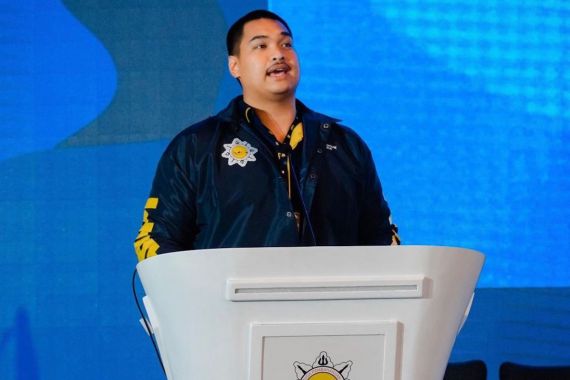 Calon Tunggal Ketum AMPI Dito Ariotedjo Serahkan Kembali 30 Dukungan DPD ke Airlangga Hartarto - JPNN.COM