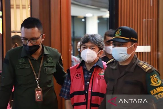 Kasus Korupsi Pengadaan Pesawat, Eks Petinggi Garuda Indonesia Dijebloskan ke Tahanan - JPNN.COM