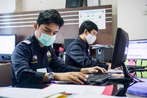 Kantor Bea Cukai di Wilayah Ini Terima Penghargaan atas Pelayanan dan Inovasi - JPNN.COM