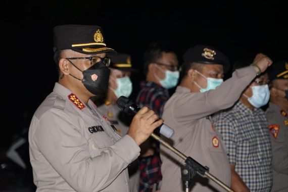 Kombes Gidion Tantang Anggotanya Ungkap Kasus Ini, Singgung Kenaikan Pangkat Luar Biasa - JPNN.COM