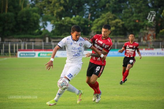Skor Akhir Bali United vs Arema FC 2-1, Penalti Brwa Nouri Jadi Pembeda - JPNN.COM