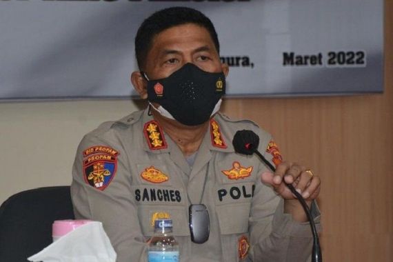 Kasus Demo Ricuh di Yahukimo, 7 Anggota Polisi Diperiksa Propam Polda Papua - JPNN.COM