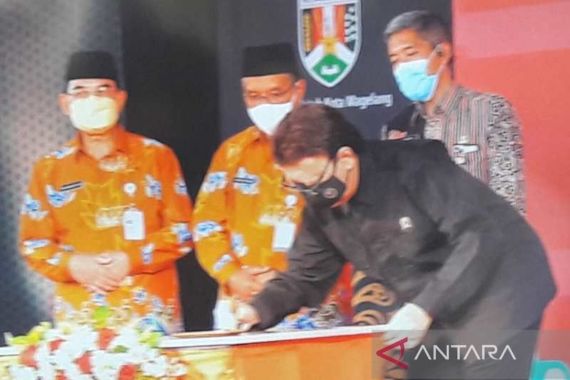 Menteri Tjahjo Tegaskan Oknum ASN yang Ditangkap Densus 88 Bakal Diberhentikan - JPNN.COM