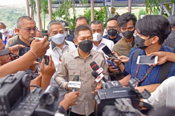 Begini Langkah Komisi III DPR untuk Selesaikan Sengketa Lahan Warga dengan Sentul City - JPNN.COM