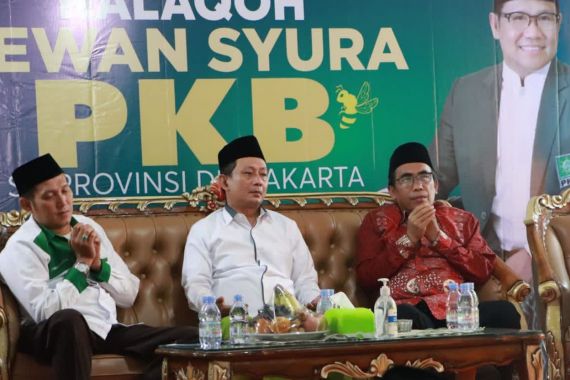 Kiai Hasbi: Kemenangan PKB karena Topangan Para Ulama yang Istikamah - JPNN.COM