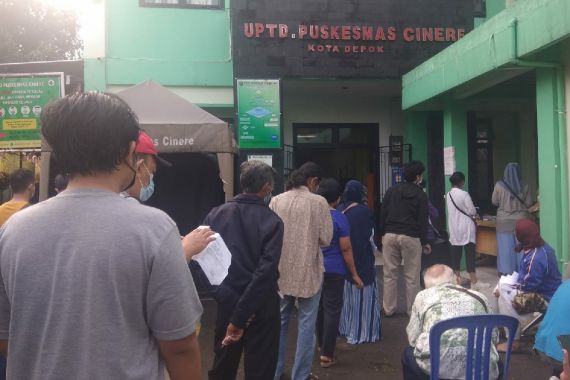 Banyak Peserta Vaksinasi Covid-19 Terindikasi Diabetes, Puskesmas Perketat Pemeriksaan - JPNN.COM