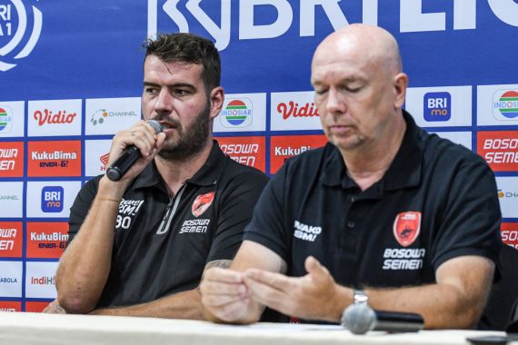 Jelang Laga Perdana Liga 1 2022, Wiljan Pluim Beberkan Kondisi PSM Sebelum Hadapi PSS - JPNN.COM