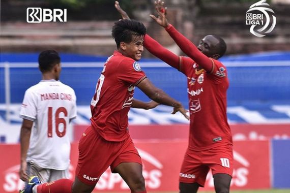 Skor Babak Pertama, Persija Unggul 2-1 atas PSM Makassar - JPNN.COM