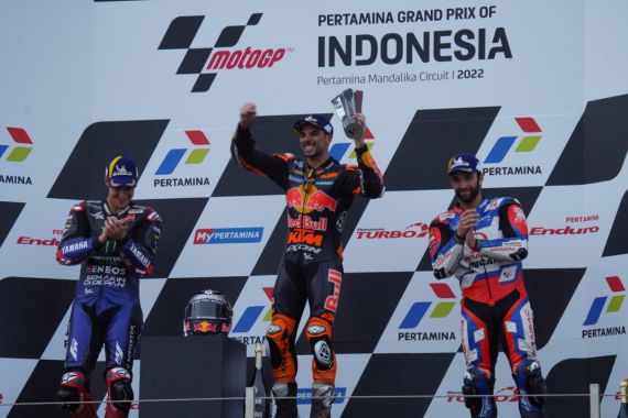 Juara MotoGP Indonesia 2022 Ketemu Risman, Oh My God, Mengharukan - JPNN.COM