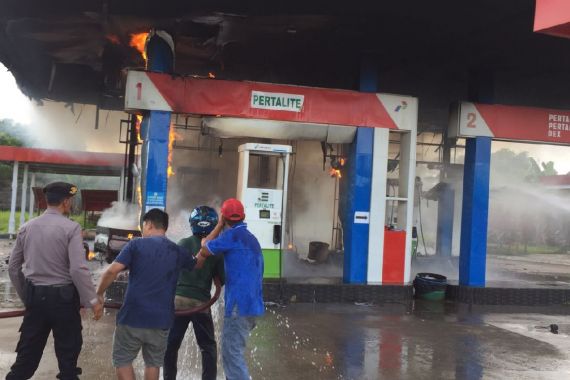 Kombes Ary Fadli soal Dugaan Penyebab Kebakaran SPBU di Samarinda, Oh Ternyata - JPNN.COM