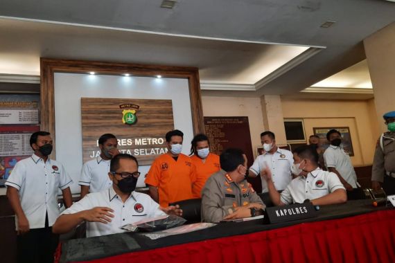 Pengakuan Roby Geisha kepada Polisi yang Tak Diketahui Banyak Orang - JPNN.COM