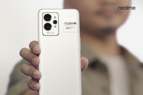 Realme GT 2 Pro Resmi Dijual di Indonesia, Sebegini Harganya - JPNN.COM