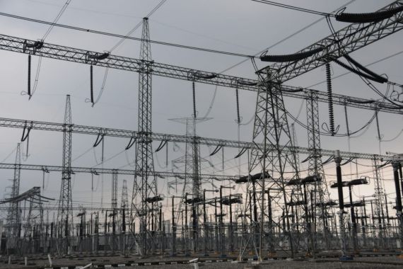 Tingkatkan Layanan, PLN Operasikan SUTET 500 kV PLTU Indramayu–Cibatu Baru - JPNN.COM