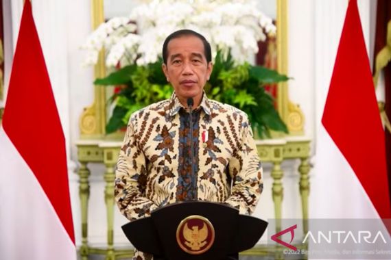 Jokowi Mempersilakan Masyarakat Mudik Lebaran, Syaratnya Sudah 2 Kali Vaksin dan Booster  - JPNN.COM