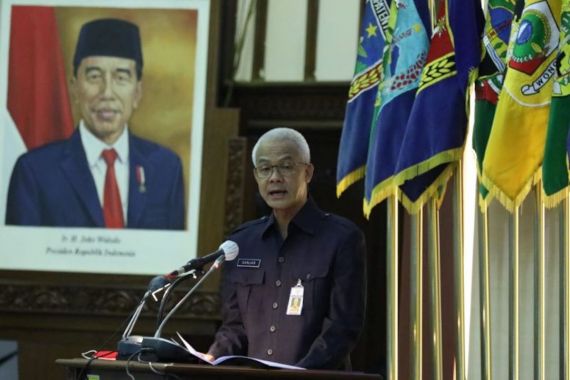Ganjar Pranowo Pimpin Doa untuk Kesembuhan Bambang Kusriyanto  - JPNN.COM