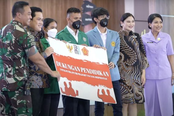 1.792 Putra-Putri TNI Berprestasi Dapat Beasiswa, Jenderal Andika dan Erick Thohir Beri Pesan Khusus - JPNN.COM