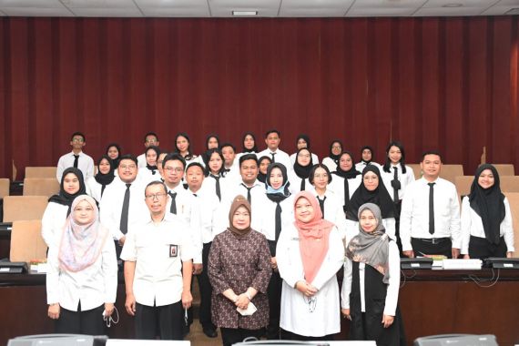 Siti Fauziah Beri Wejangan kepada CPNS Setjen MPR, Mohon Perhatikan - JPNN.COM