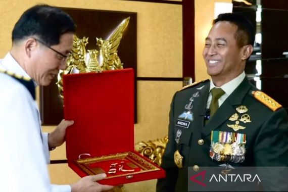 Terima Kunjungan Laksamana Kim Jung-soo, Jenderal Andika Ingin AL Indonesia dan Korsel Lebih Dekat - JPNN.COM