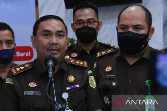 2 Pegawai BPK Ditangkap di Bekasi Terkait Pemerasan, Begini Kronologinya - JPNN.COM