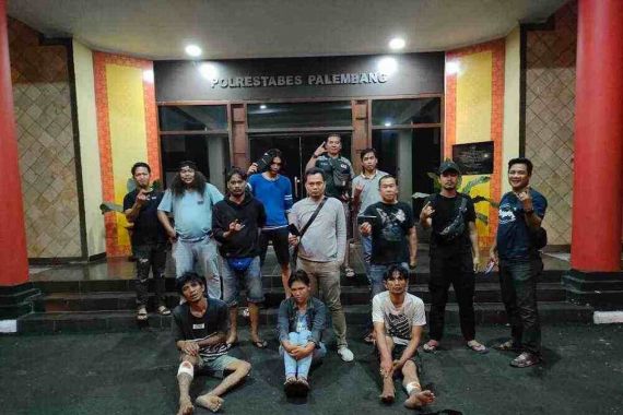 Kejadian di Palembang, Kawanan Perampok Cari Korban Lewat Aplikasi MiChat, Waspada - JPNN.COM