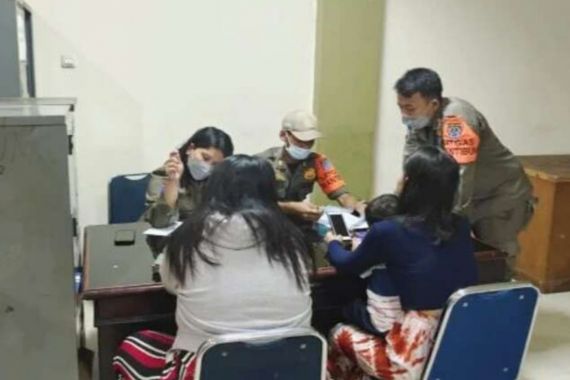 23 Pria dan Wanita Berbuat Terlarang di Apartemen, Lihat Tuh, Ada yang Bawa Anak - JPNN.COM