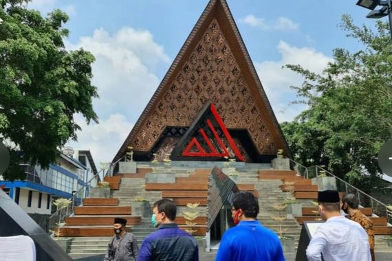 Berawal dari Pemikiran Megawati, Terbentuklah Masjid At-Taufiq di Lenteng Agung - JPNN.COM