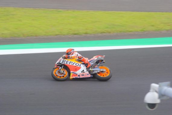 Repsol Honda Klaim Temukan Penyebab Kecelakaan Marquez di Mandalika - JPNN.COM