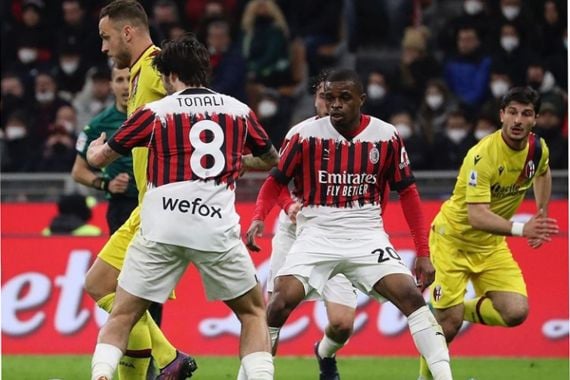 Ditahan imbang Bologna, AC Milan Gagal Perlebar Jarak dengan Napoli - JPNN.COM