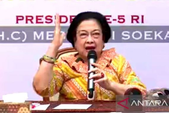 Megawati Ajak Cendikiawan Berkontribusi Bangun Indonesia - JPNN.COM