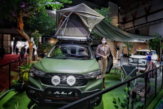 Suzuki Pamer 3 Mobil Modifikasi, Ada Pikap Carry Coffe Sampai XL7 Bergaya Adventure - JPNN.COM