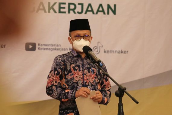 Sekjen Kemnaker Meyakini Polteknaker Mampu Cetak Lulusan Sesuai Permintaan Pasar Kerja - JPNN.COM