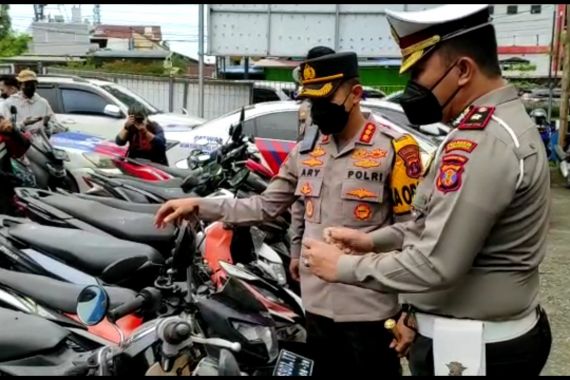 Polisi Amankan 47 Motor yang Terlibat Aksi Balap Liar di Samarinda - JPNN.COM