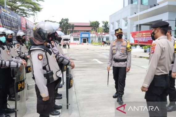 Jelang Demo 11 April, Polisi di Tangerang Bersiaga, Lihat - JPNN.COM