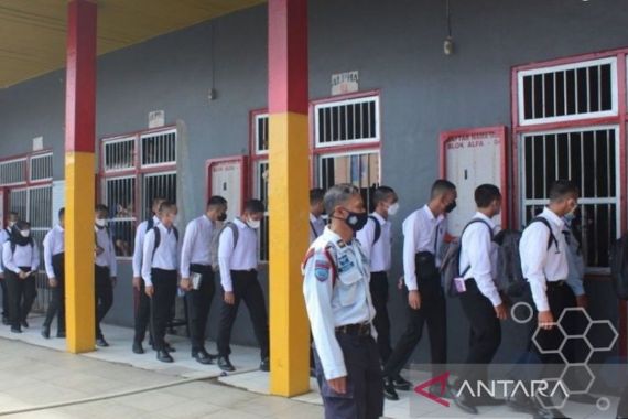 53 CPNS Penjaga Tahanan Disebar di 14 Lapas - JPNN.COM