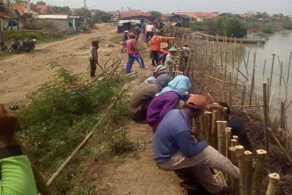 BPIP Rintis Desa Pengaradan Berdikari melalui Penyelarasan Raperdes - JPNN.COM