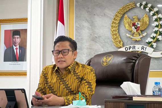 Gus Muhaimin Dorong Pimpinan Baru OJK Serius Mengawasi Praktik Investasi Bodong - JPNN.COM