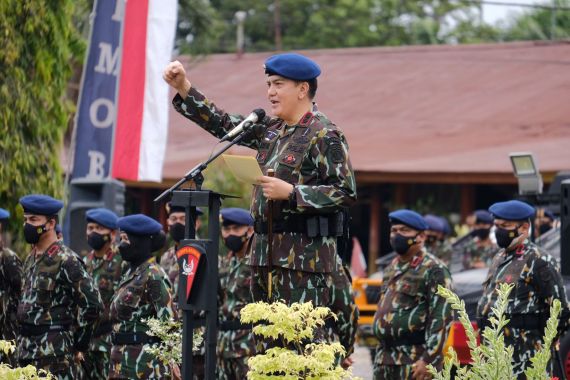 Ikhtiar Irjen Iqbal Tangani Karhutla: Demi Riau Bebas Asap dan Langit Biru - JPNN.COM