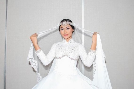Banjir Tawaran Film, Novia Bachmid Tetap Prioritaskan Karier Sebagai Penyanyi - JPNN.COM
