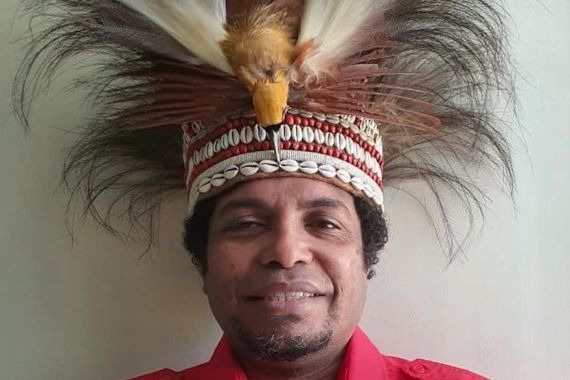 Tokoh Papua Ini Usulkan Dirut Telkom Gantikan Johnny Plate Sebagai Menkominfo - JPNN.COM