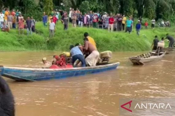 2 Pelajar yang Hanyut di Sungai Sudah Ditemukan, Kondisinya Mengenaskan - JPNN.COM