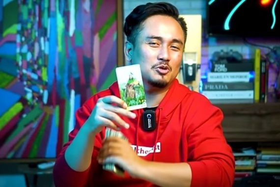 Denny Darko Meramal Jodoh Ayu Ting Ting, Ada Kata-kata Moncer - JPNN.COM