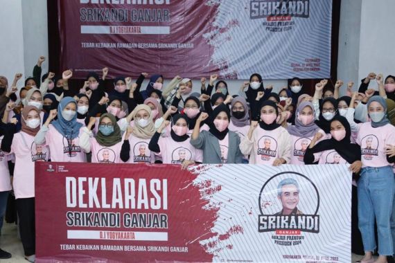 Srikandi di DIY Gemakan Ganjar Pranowo Presiden 2024 - JPNN.COM