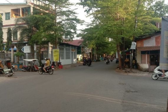 Sosok Kasatpol PP Makassar Iqbal Asnan di Mata Tetangga, Oalah Ternyata - JPNN.COM