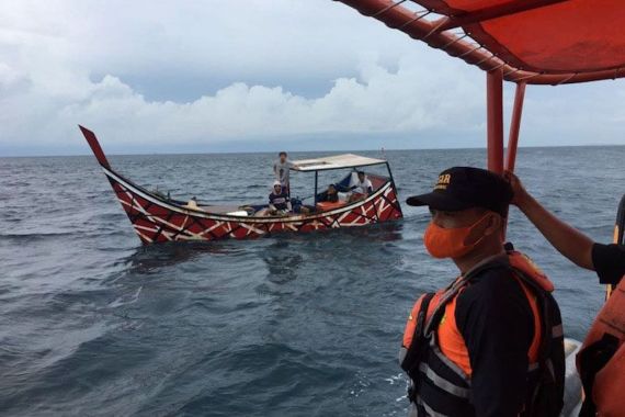 Nelayan Hilang di Perairan Aceh Selatan, Tim SAR Bersama TNI dan Polri Bergerak Melakukan Pencarian - JPNN.COM